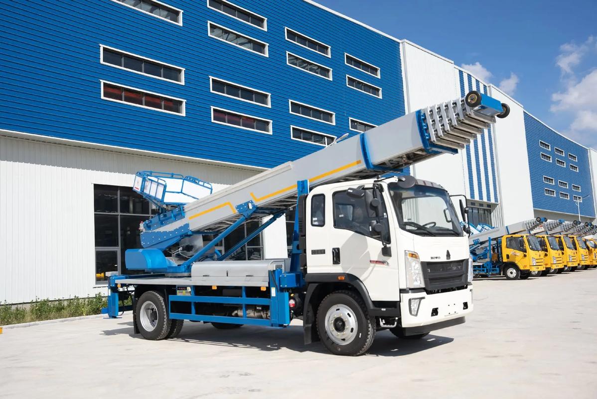 昌邑出租云梯车高空作业车 建筑垃圾搬运